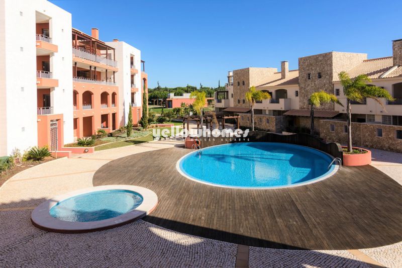 Beautiful golf fronted 3-bedroom townhouse with sea views in Vilamoura